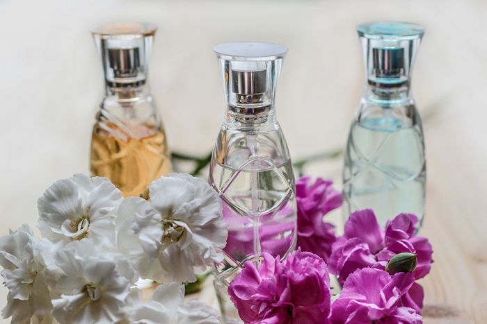 «Одяг для душі». Як правильно користуватися парфумами?